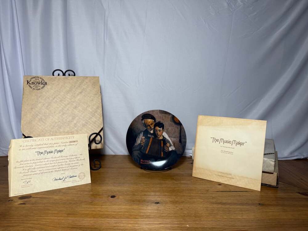 Vintage "The Music Maker" Collector Plate by Knowles – Norman Rockwell w/ COA
